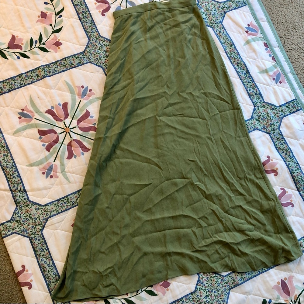 Aritzia Wilfred maxi skirt